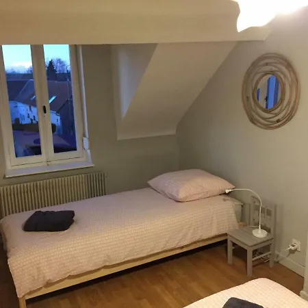 Hébergement de vacances L'autruche Verte *